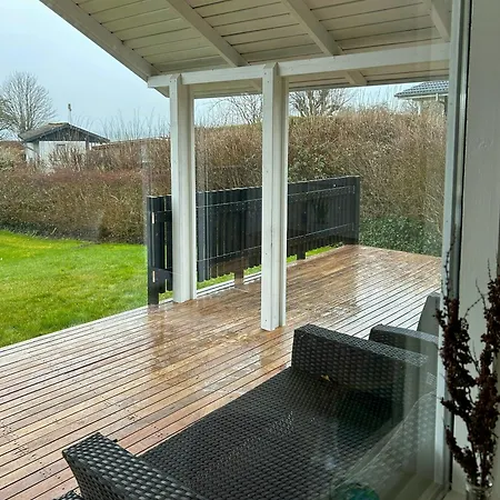 Charming With Sea View In Hejlsminde Feriehus Hejls
