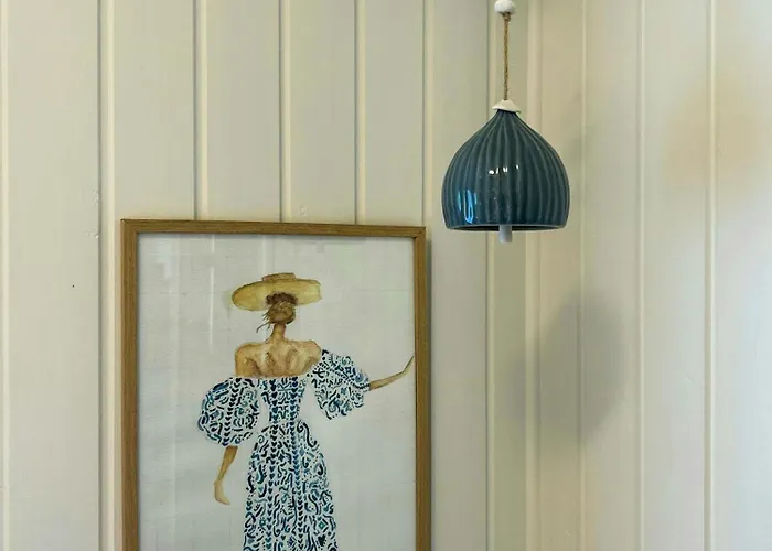 Charming With Sea View In Hejlsminde Hejls